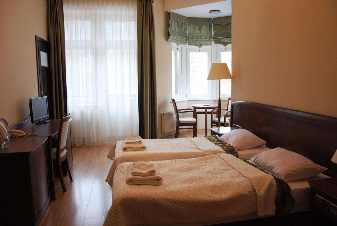 Hotel Polonia Kudowa-Zdrój Esterno foto