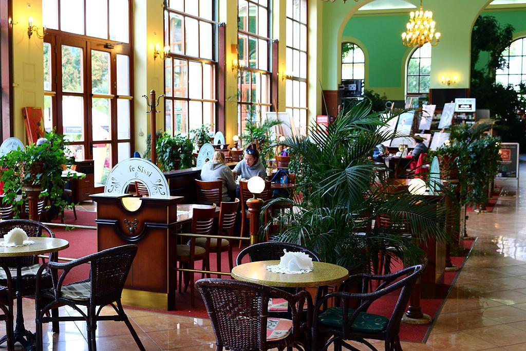 Hotel Polonia Kudowa-Zdrój Esterno foto